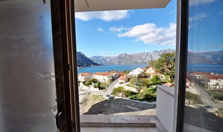 Prodaja, stan, 50m², Dobrota, Kotor