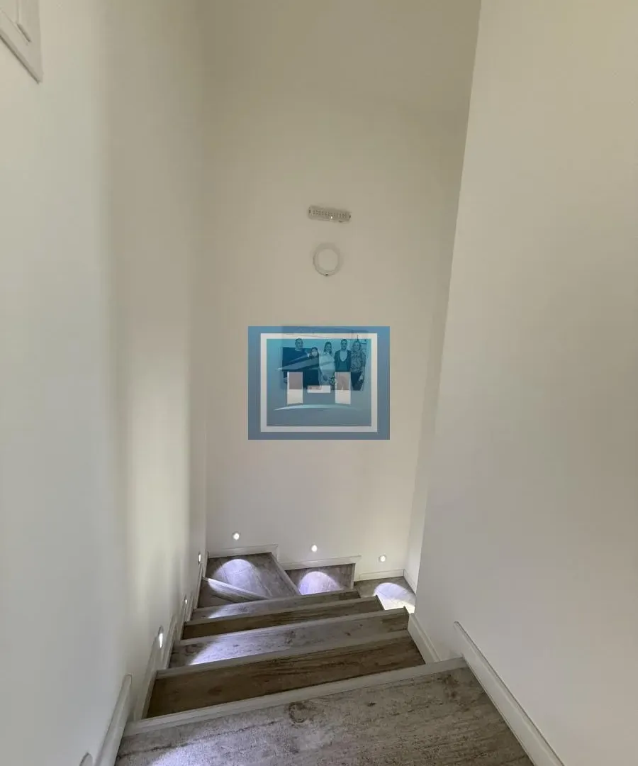 Prodaja, kuća, 240m², Centar, Jagodina