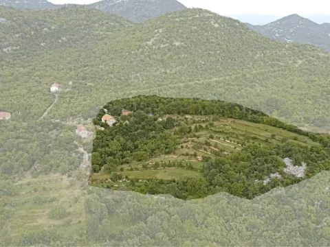 Prodaja, kuća, 120m², Cetinje, Crna Gora - image 10