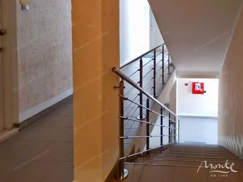 Prodaja, garsonjera, 31m², Petrovac, Budva - image 8