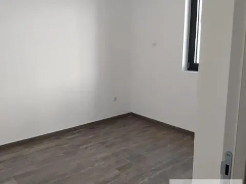 Sale, three bedroom apartment, 64m², Uciteljsko Naselje, Zvezdara Sve Podlokacije - image 8