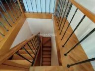 Izdavanje, stan, 239m², Stari Grad, Beograd - image 14