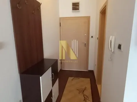 Izdavanje, garsonjera, 27m², Bulevar Evrope, Novi Sad Sve Podlokacije - image 9