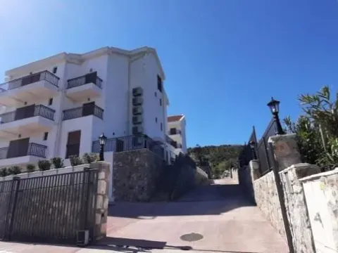 Sale, apartment, 48m², Tivat, Crna Gora