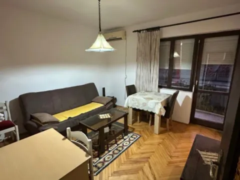 Rent, one bedroom apartment, 35m², Dalmatinska ulica, Podgorica