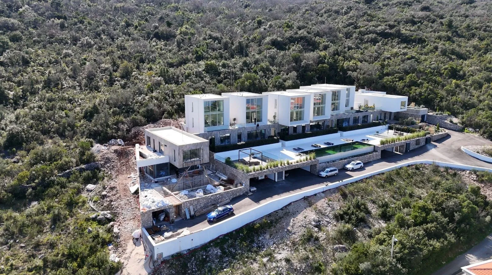 Prodaja, jednosoban stan, 157m², Krašići, Tivat
