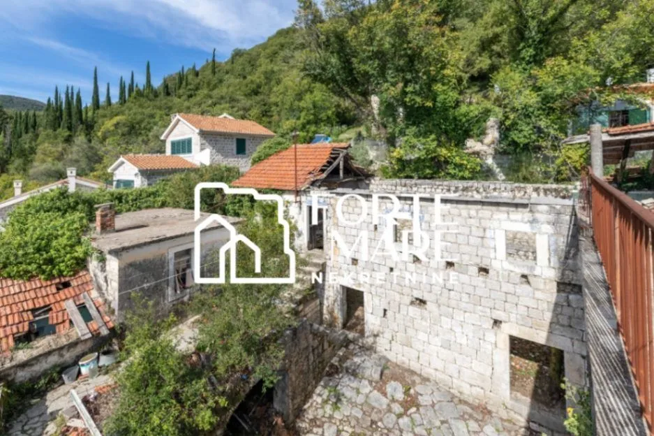 Prodaja, kuća, 100m², Sutorina, Herceg Novi