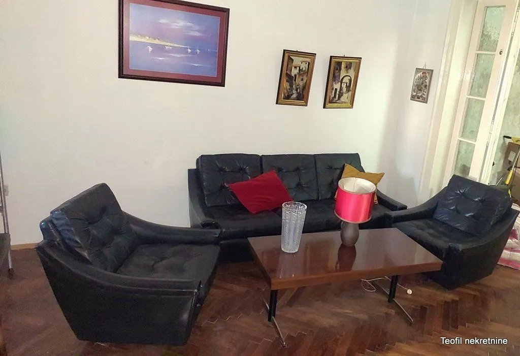 Prodaja, trosoban stan, 101m², Vračar, Šid