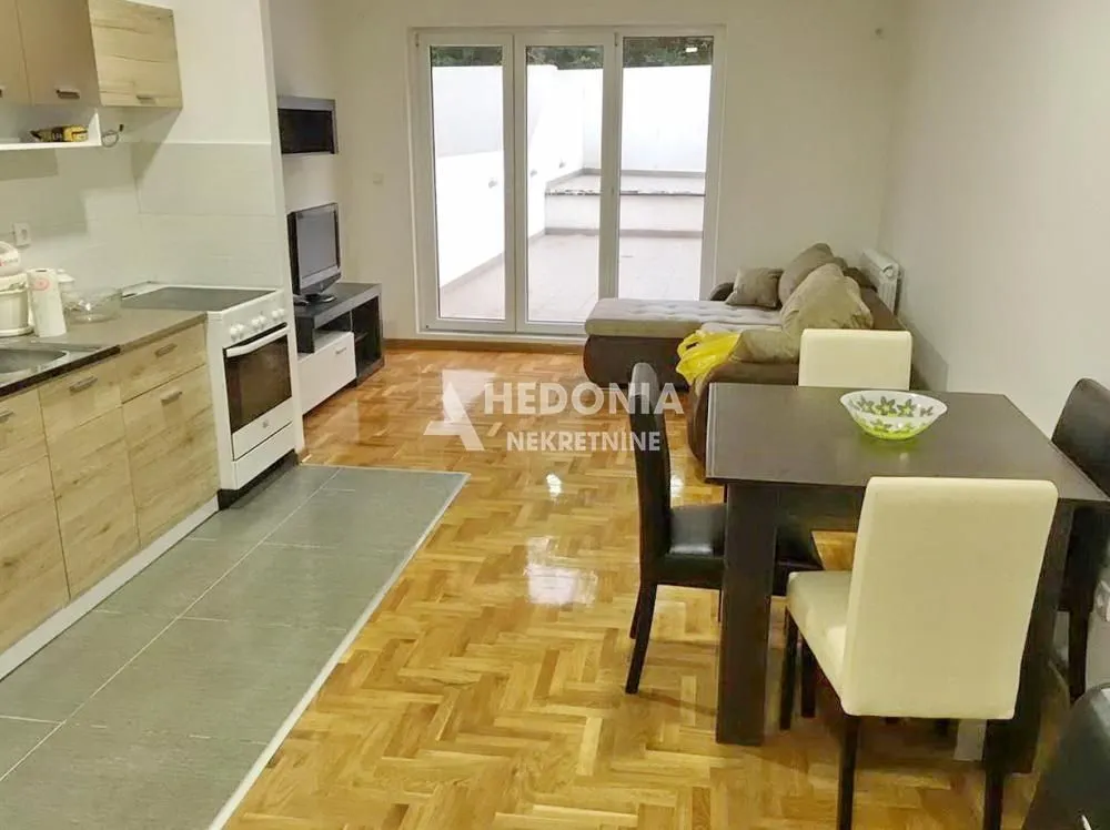 Izdavanje, jednosoban stan, 29m², Zvezdara Sve Podlokacije, Beograd