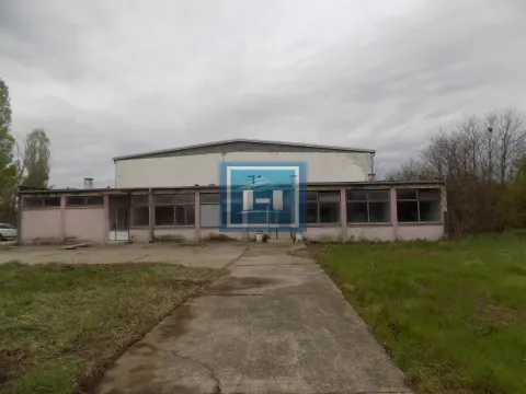 Prodaja, poslovni prostor, 1180m², Žabare, Paraćin - image 10