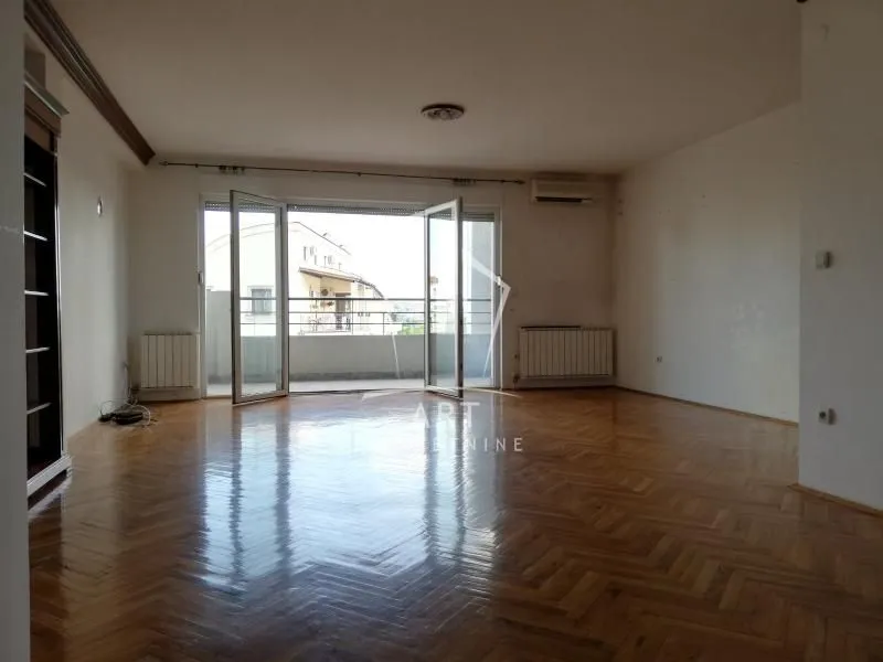 Sale, four bedroom apartment, 117m², Dedinje Sve Podlokacije, Beograd