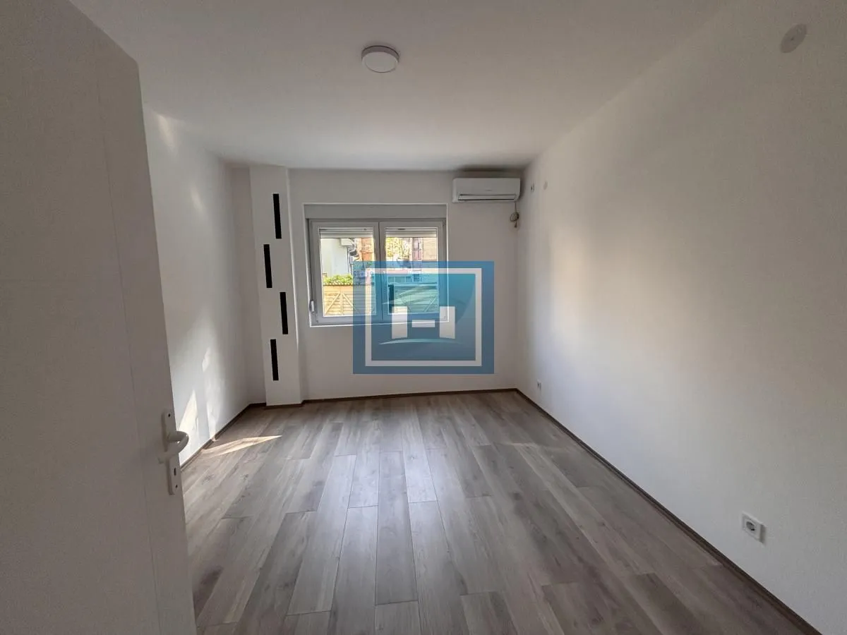 Prodaja, jednosoban stan, 39m², Centar, Jagodina