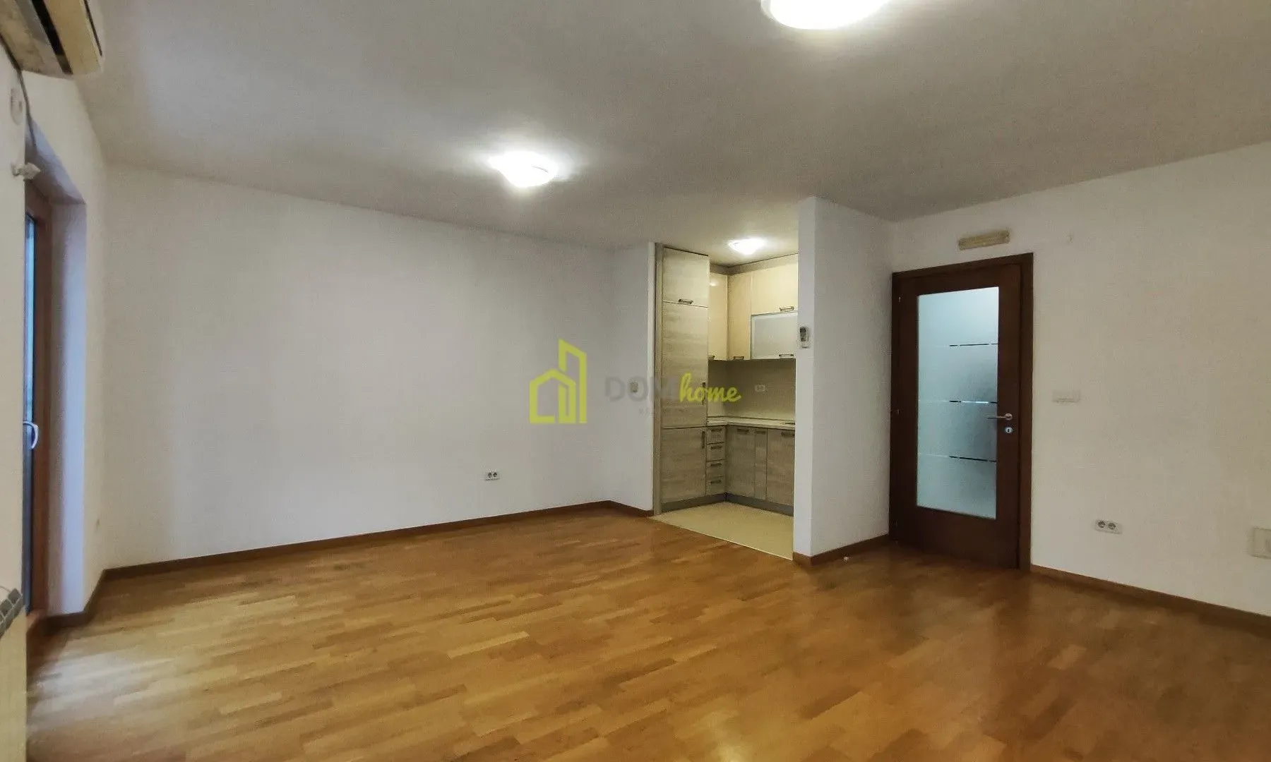 Rent, studio apartment, 36m², Tološka šuma, Podgorica