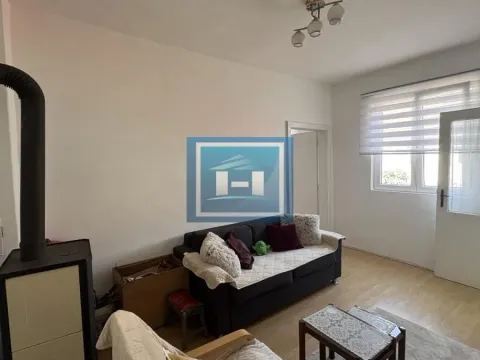 Prodaja, dvosoban stan, 64m², Vašarište, Jagodina - image 2