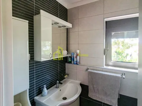 Prodaja, kuća, 175m², Bar, Crna Gora - image 19