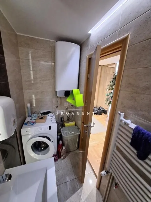 Prodaja, četvorosoban stan, 116m², Medijana, Niš