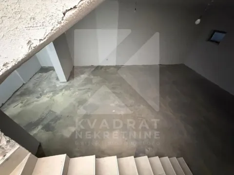 Rent, office space, 163m², Central Point, Podgorica - image 8