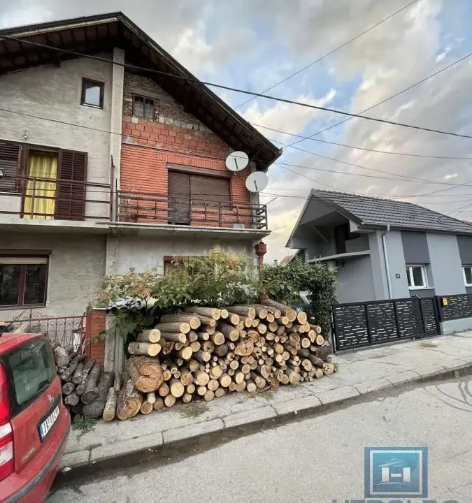 Prodaja, kuća, 200m², Tabane, Jagodina