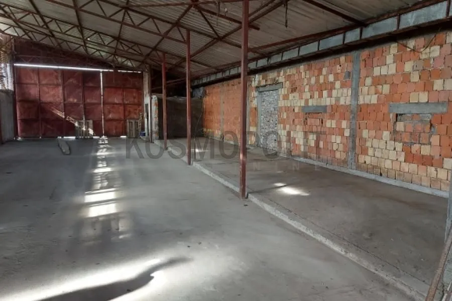 Rent, office space, 440m², Surčin (mesto), Surčin