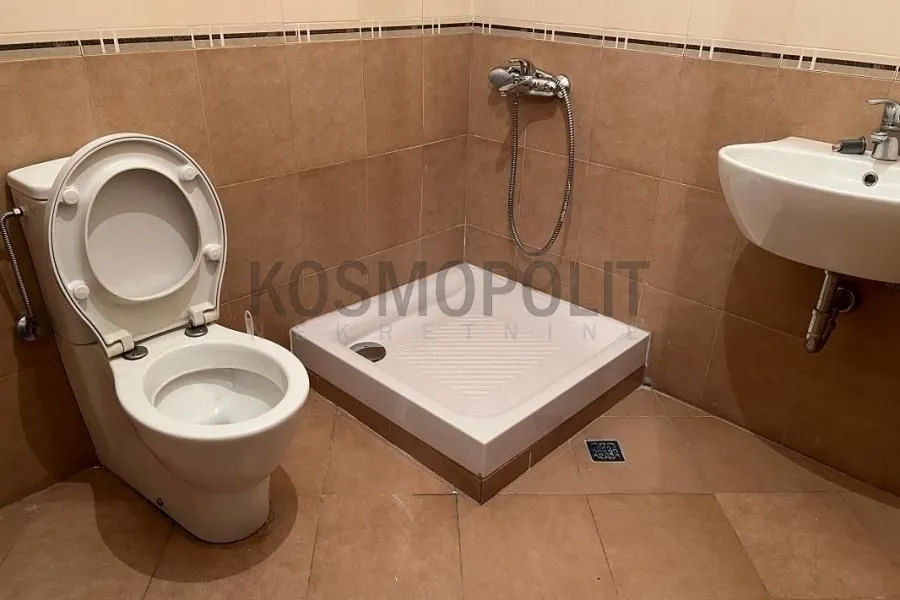 Sale, three bedroom apartment, 74m², Vračar Hram, Vračar Sve Podlokacije
