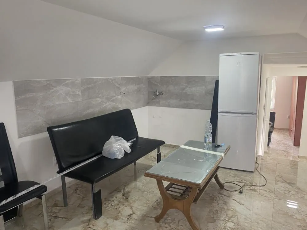 Rent, house, 120m², Dušanovac, Voždovac Sve Podlokacije
