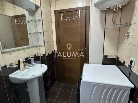 Rent, one bedroom apartment, 66m², Gornja Gorica, Podgorica - image 8