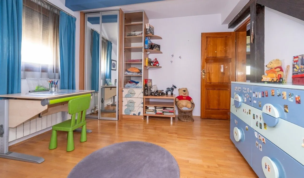Rent, three bedroom apartment, 108m², Autobuska stanica, Podgorica