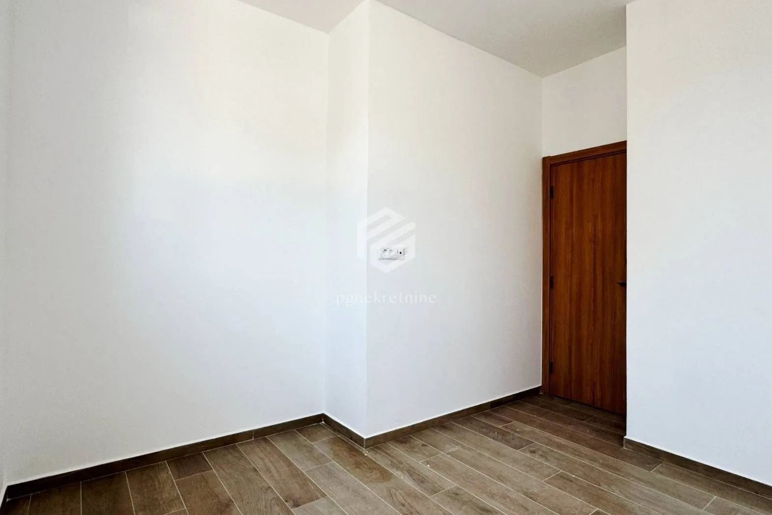 Prodaja, dvosoban stan, 53m², Zabjelo, Podgorica