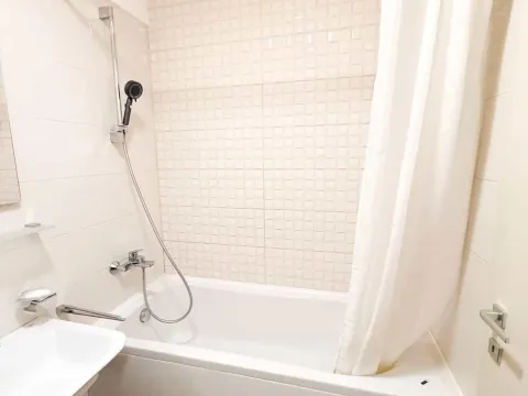 Rent, one bedroom apartment, 46m², City Kej, Podgorica - image 9