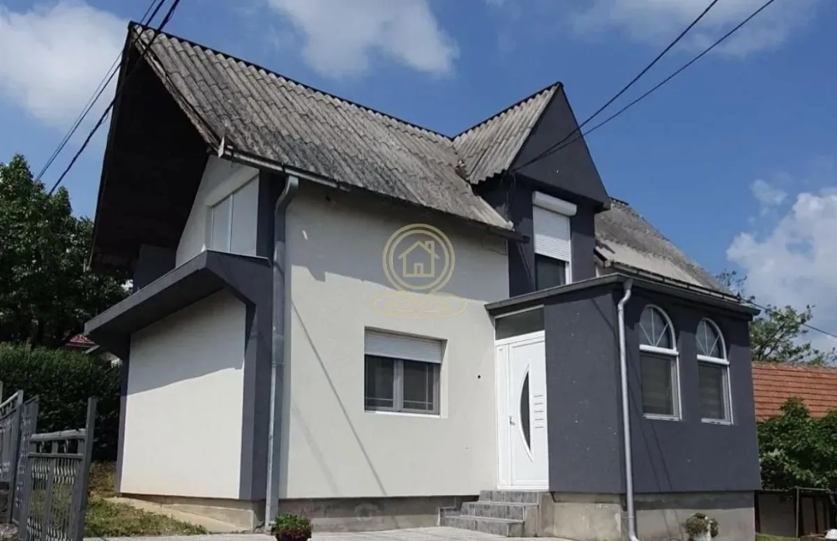 Prodaja, kuća, 230m², Stanovo, Kragujevac