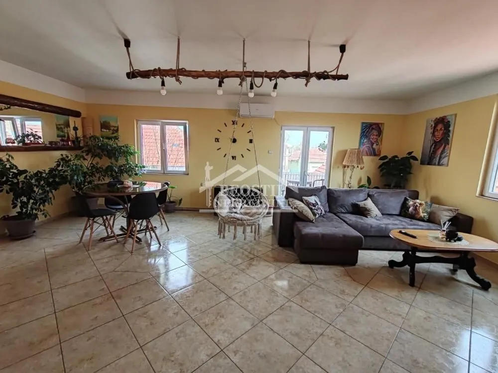 Sale, house, 221m², Ruma, Srbija