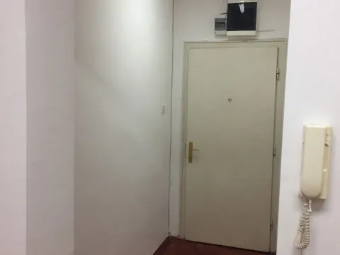 Rent, office space, 44m², Centar, Podgorica - image 3