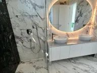 Izdavanje, kuća, 180m², Sremska Kamenica, Petrovaradin - image 28