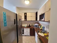 Rent, three bedroom apartment, 89m², Budva, Crna Gora - image 9