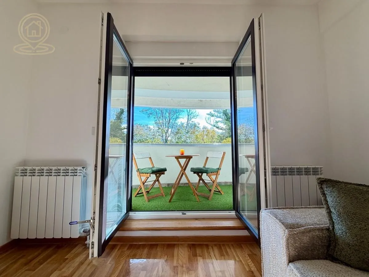 Rent, two bedroom apartment, 55m², Hala Pionir, Palilula Sve Podlokacije