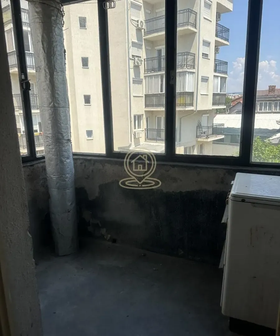 Prodaja, trosoban stan, 87m², Palilula, Niš
