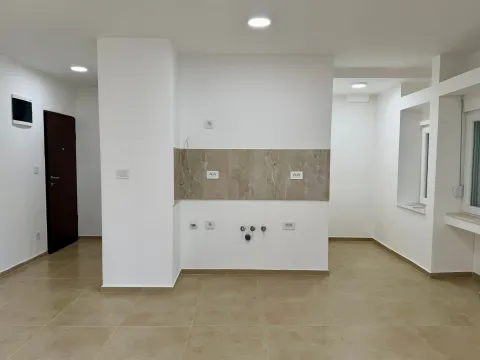 Prodaja, jednosoban stan, 58m², Preko Morače, Podgorica - image 2