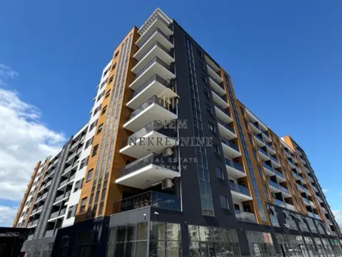 Prodaja, trosoban stan, 104m², Stari Aerodrom, Podgorica - image 14