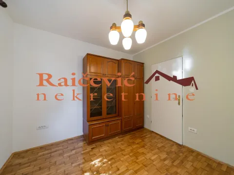 Sale, three bedroom apartment, 72m², Autokomanda, Voždovac Sve Podlokacije - image 16