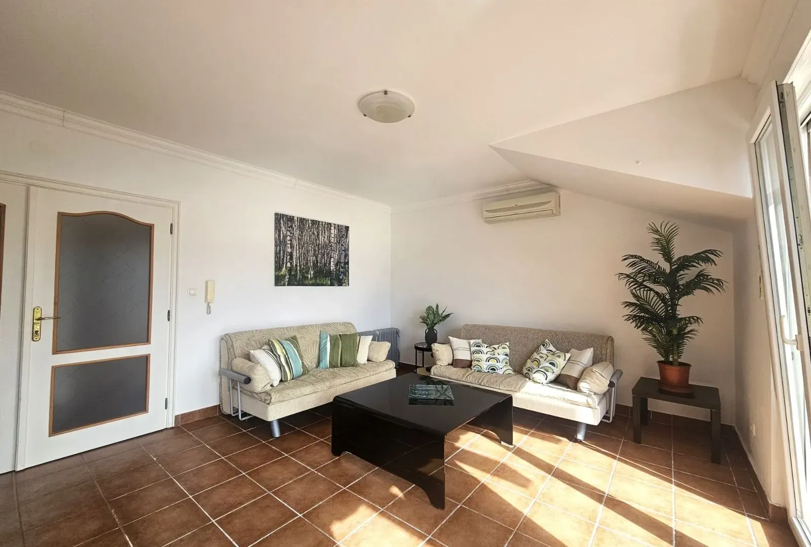 Prodaja, dvosoban stan, 77m², Orahovac, Kotor