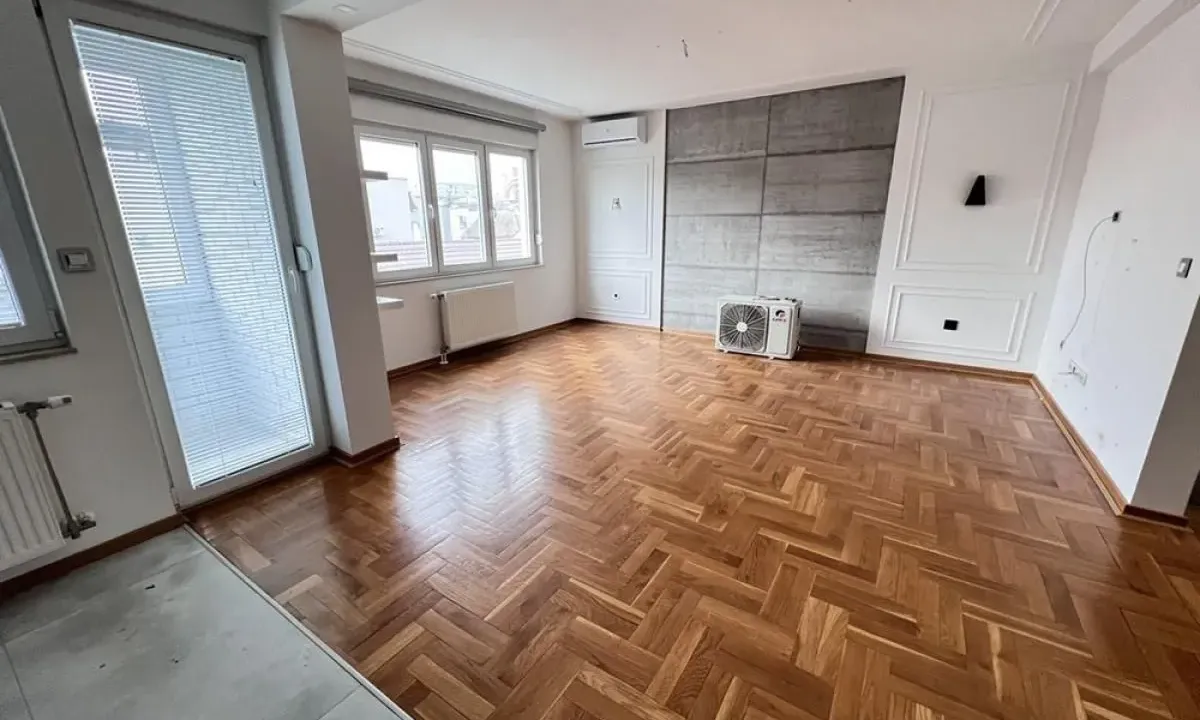 Rent, office space, 146m², Salajka, Novi Sad Sve Podlokacije