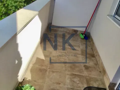 Izdavanje, dvosoban stan, 95m², Centar, Podgorica - image 8