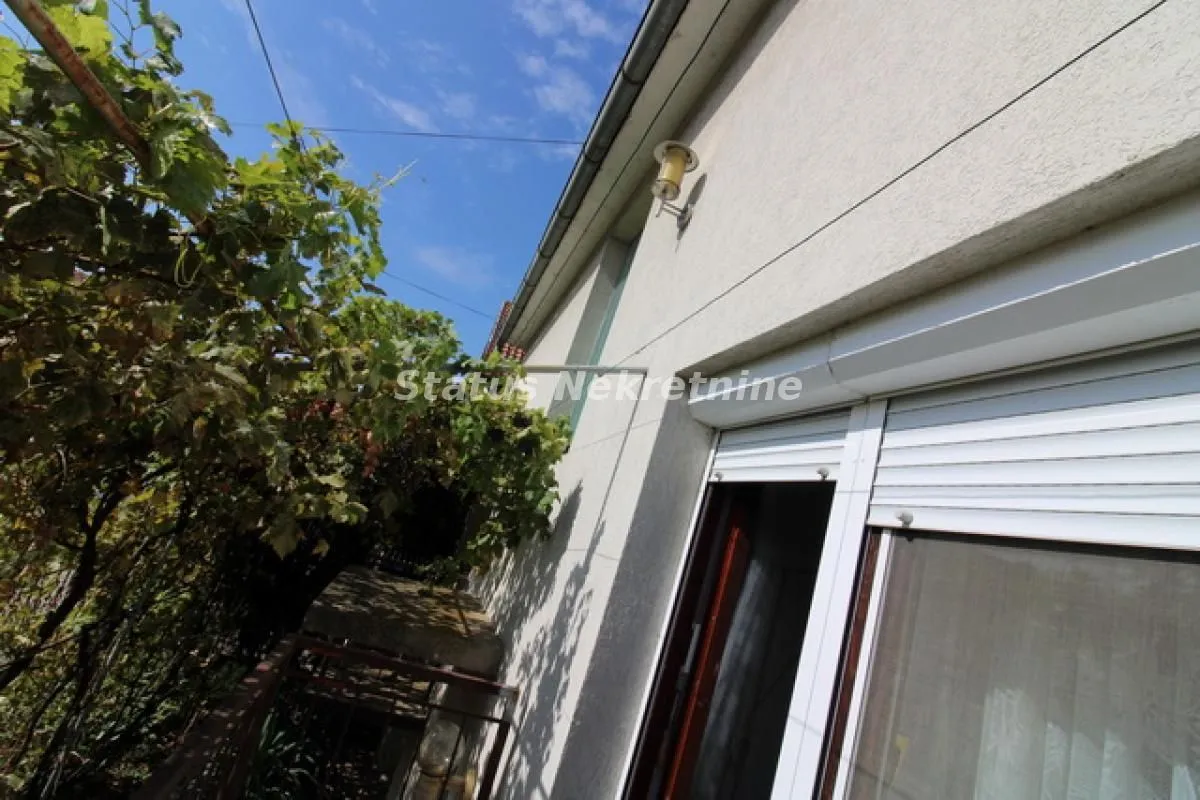 Prodaja, kuća, 332m², Zrenjanin, Srbija