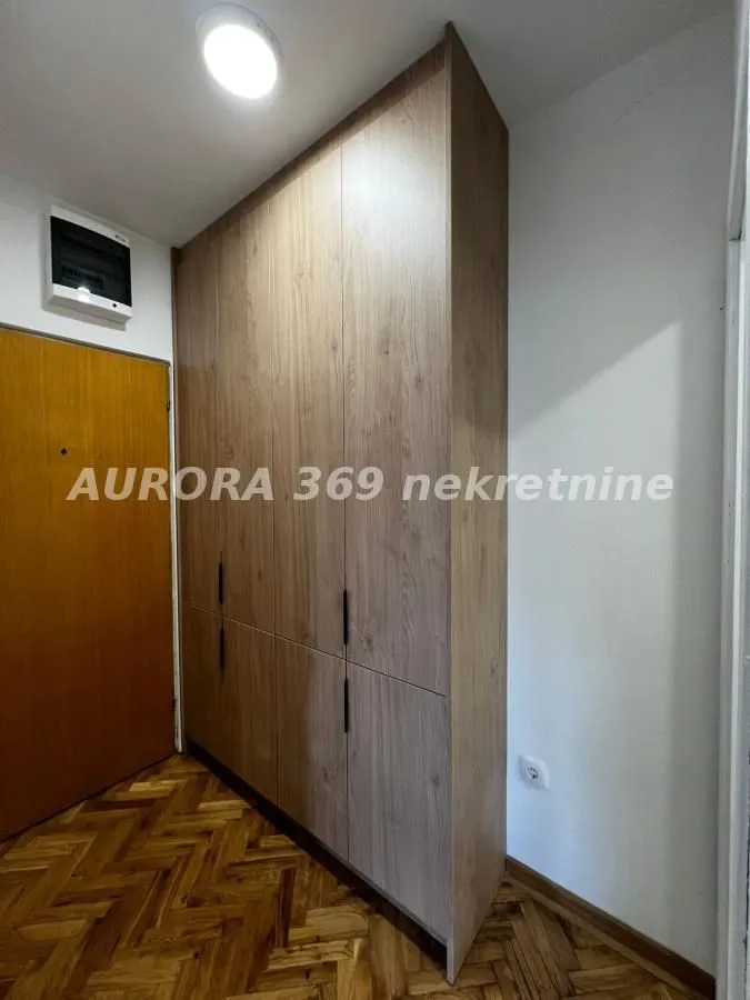 Prodaja, jednosoban stan, 22m², Banatić, Novi Sad Sve Podlokacije