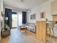 Izdavanje, stan, 53m², Bečići, Budva - image 9