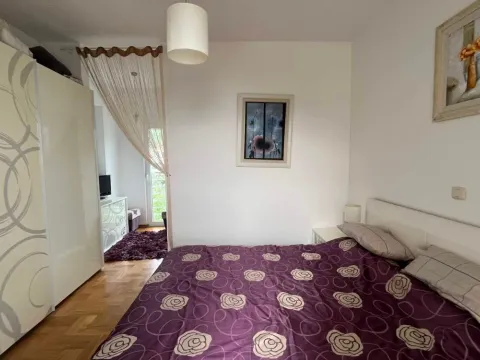 Sale, two bedroom apartment, 80m², Bečići, Budva - image 4