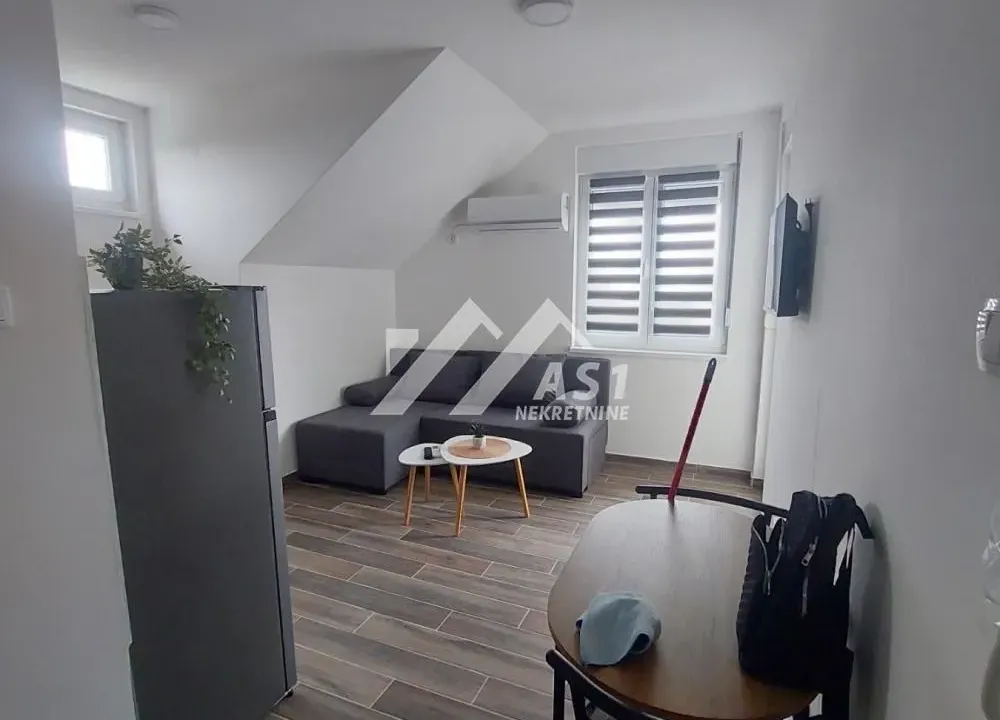 Rent, one bedroom apartment, 33m², Veternička rampa, Novi Sad Sve Podlokacije