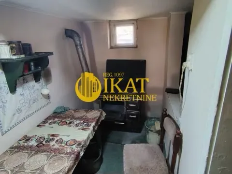 Sale, house, 37m², Debeljača, Kovačica - image 1