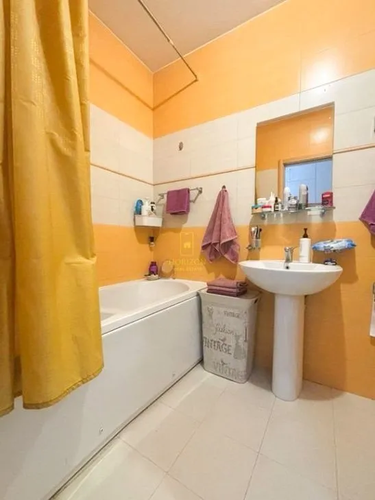 Prodaja, dvosoban stan, 64m², Pobrežje, Podgorica
