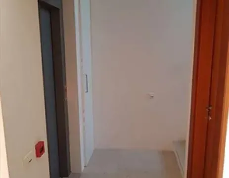 Izdavanje, stan, 282m², Savski Venac, Beograd - image 17